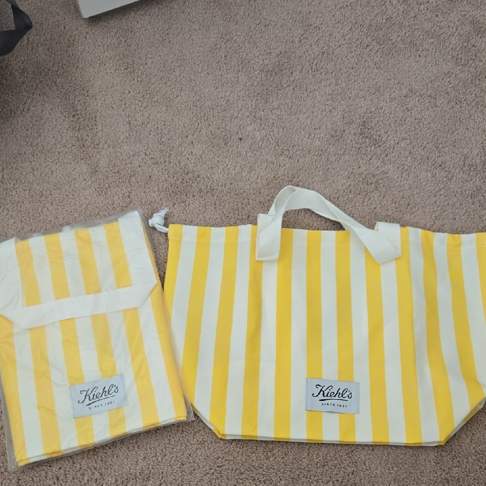Bundle Of Kiehl's Tote Bags